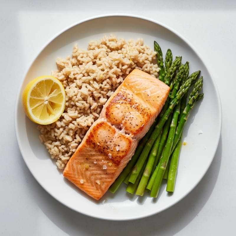 Seared Salmon Fillet with Steamed Asparagus and Brown Rice