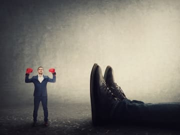 10 ways local businesses can compete with Amazon