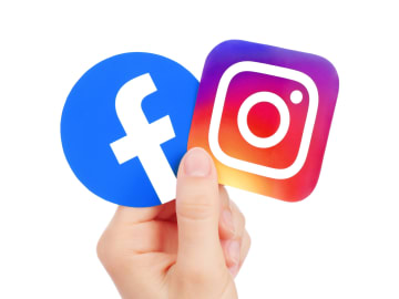 Small business guide: How to sell your products directly from Facebook and Instagram