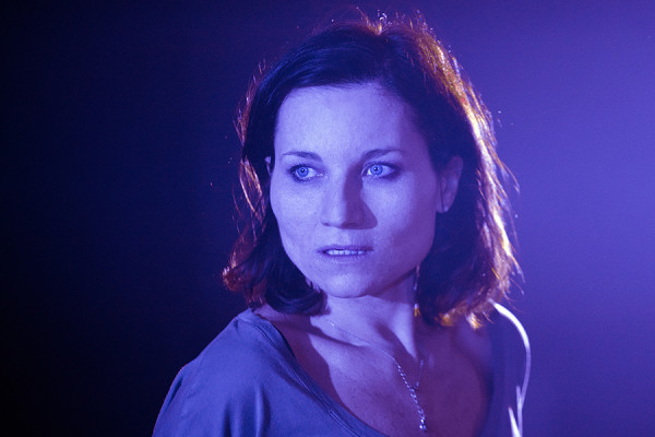 Kate Fleetwood in Bug (Photo: Simon Annand)