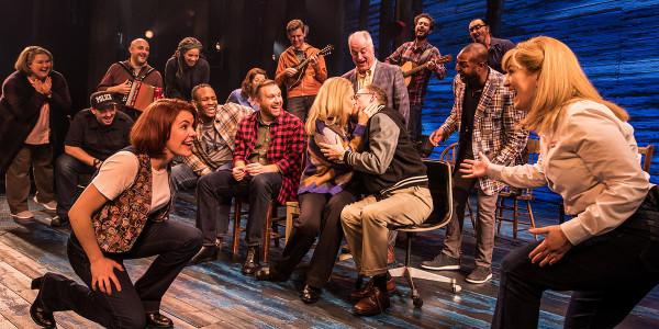 Come From Away at the Phoenix Theatre (Photo: Matthew Murphy)