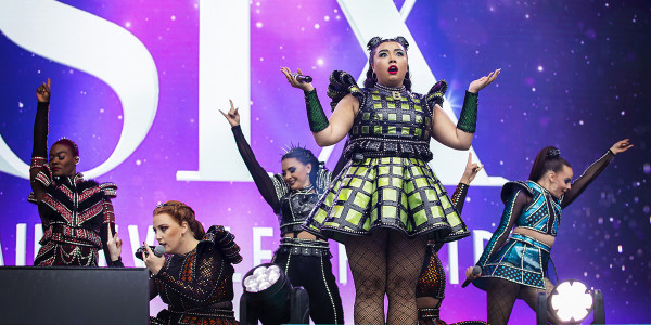 The cast of Six at West End LIVE 2021 (Credit: Pamela Raith Photography)