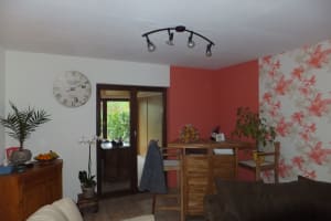 Pose de papier peint ou à peindre