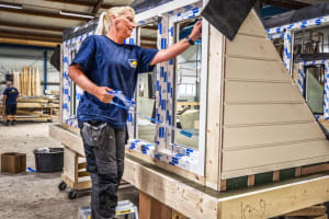 De productiehal bij de van Ruiter Dakkapellen fabriek.