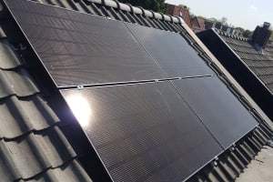 14 zonnepanelen op stadwoning