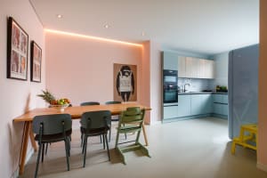 Eetkamer, keuken en badkamer