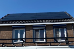 Installatie zonnepanelen