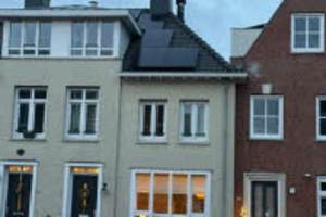 8 Zonnepanelen met micro omvormers