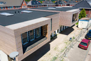 everen en aanbrengen 10 Woningen portloft Almere