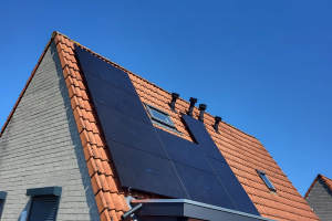 Particulieren Zonnepanelen installatie