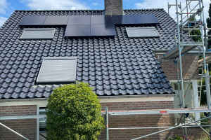 Particulieren Zonnepanelen installatie