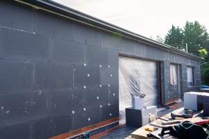 Gevelrenovatie met crepi (buitenmuurisolatie)