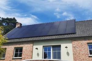 27 x Bauer en 10 kWh Luna thuisbatterij