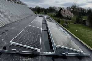 Particulieren Zonnepanelen installatie