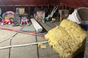 Isolatie van onderdak met minerale wol (300 m²)