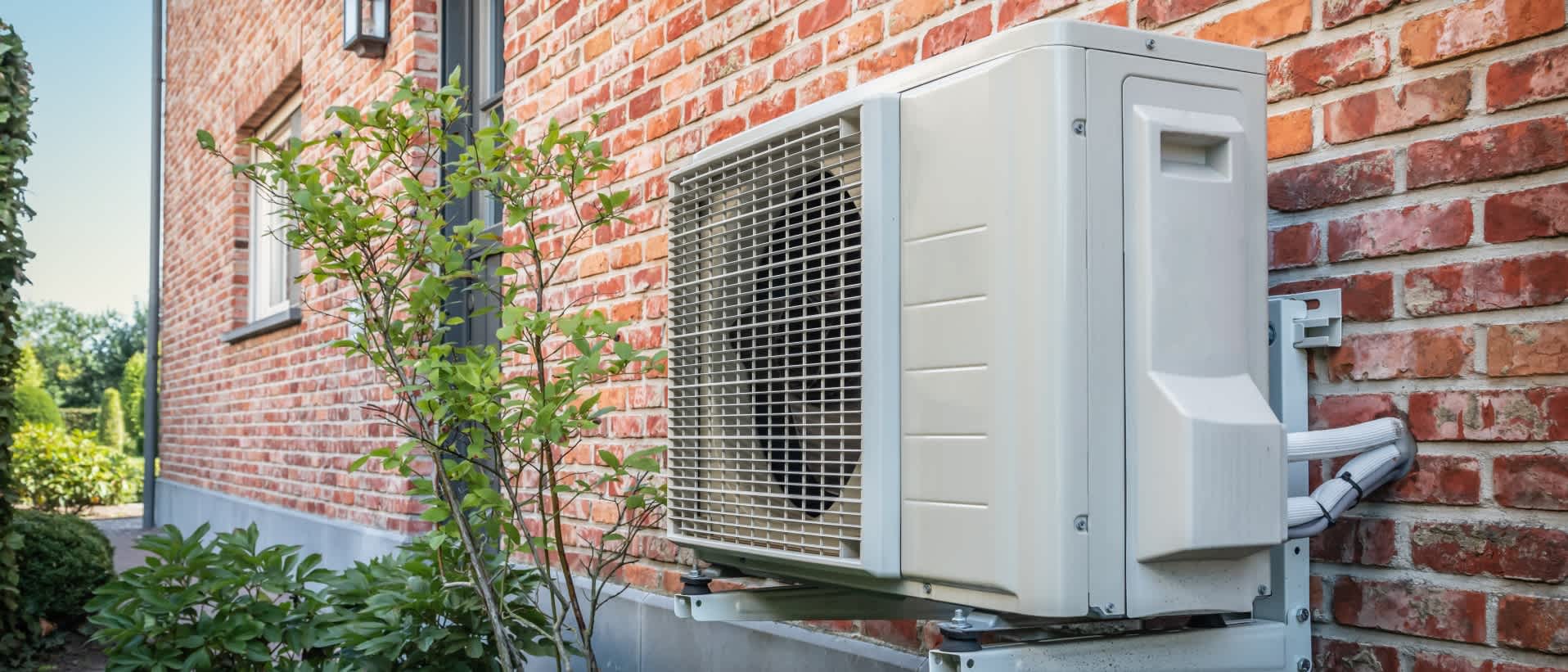 Buitenunit lucht-water warmtepomp