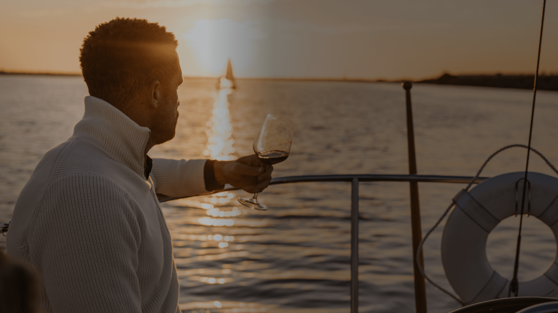 <span></span><span></span><span>Unique Experiences.</span><p></p><p>Exceptional Wines.</p><p></p>
