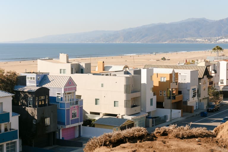 Sonder The Beacon - stay in Santa Monica, CA