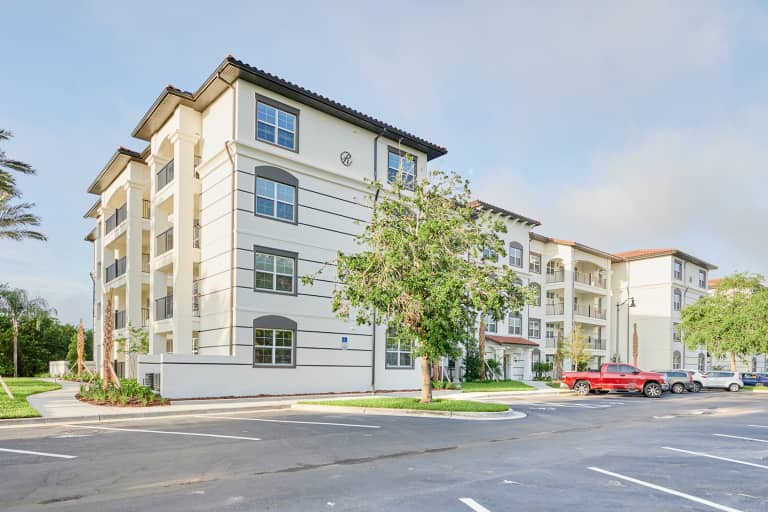 Vista Cay furnished apartment rentals Sonder