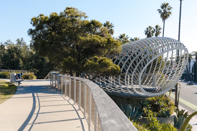 Sonder The Beacon - stay in Santa Monica, CA