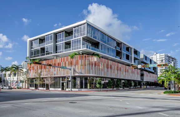 Stunning 2br At 17west Neighborhood Apartment Rentals Sonder