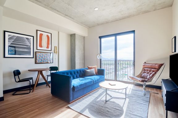 Spacious 1br At Mill Ave Neighborhood Apartment Rentals Sonder