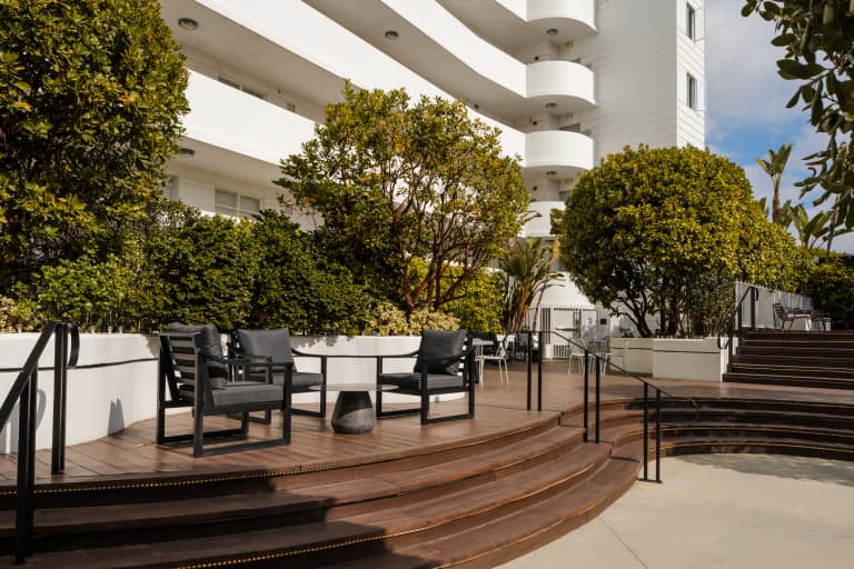 Sonder The Beacon - stay in Santa Monica, CA