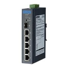 Switch 4GE PoE + 1G + 1G SFP photo du produit