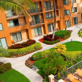 Select Boca Raton Pool
