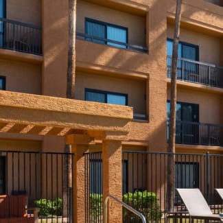 Select Phoenix Camelback Pool