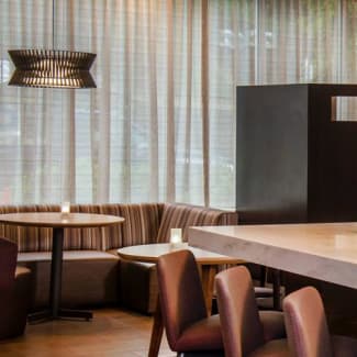 Select Arlington Rosslyn communal table