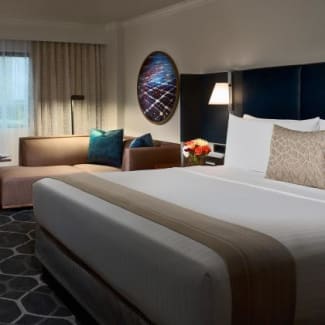 Royal Sonesta Houston Galleria Junior King Suite