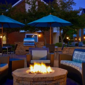 Sonesta ES Suites South Brunswick-Princeton BBQ