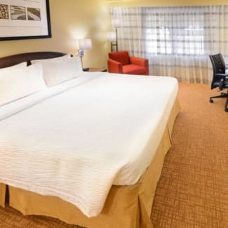 King Guest Room with desk