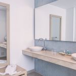 Suite Bathroom