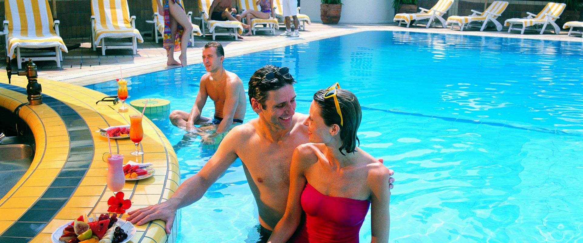 Pool and Bar Bohio