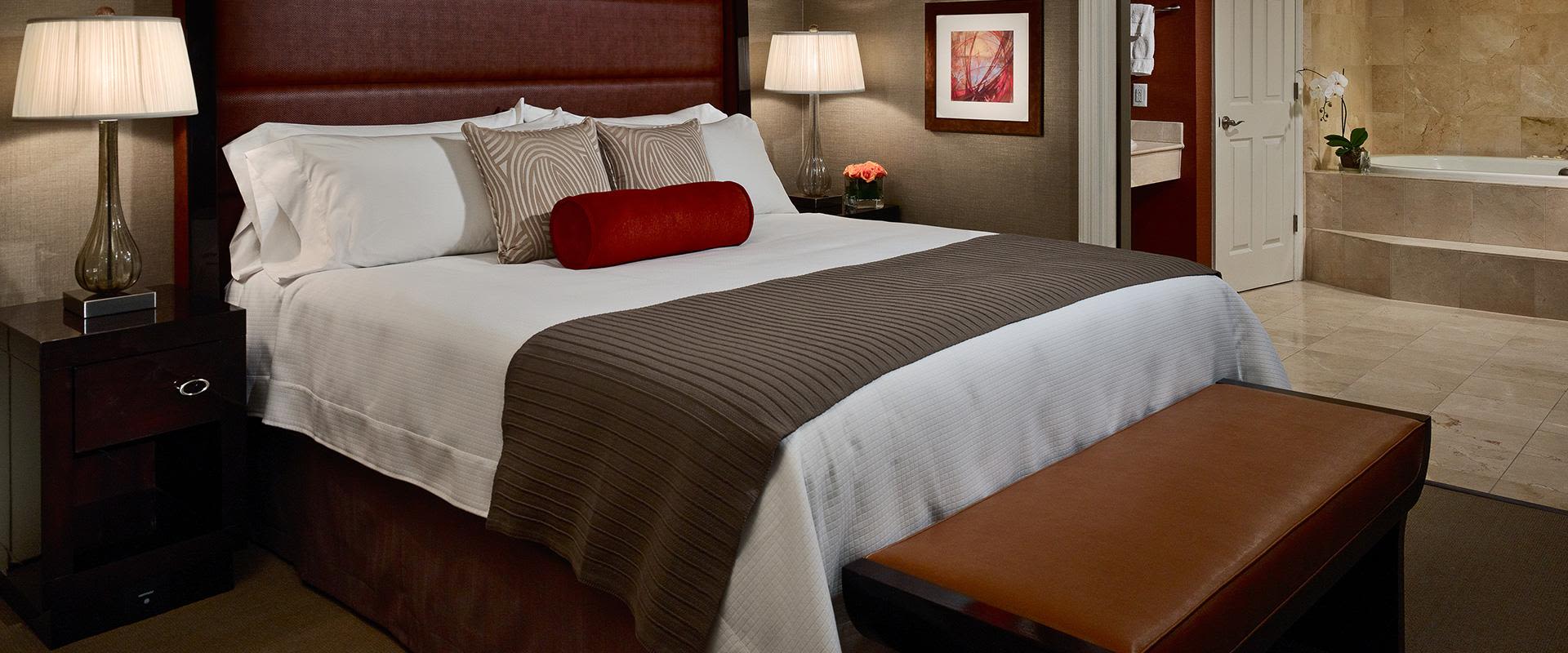 Presidential Suite Bedroom & Bathroom