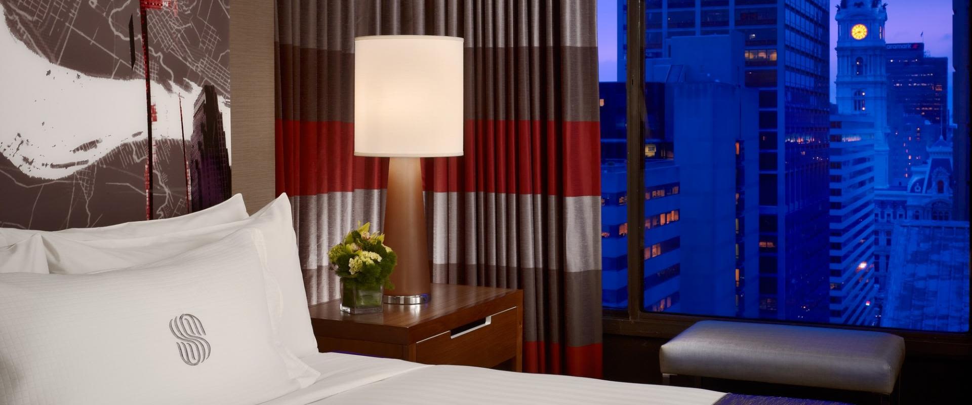 Deluxe Room with View of City Hall