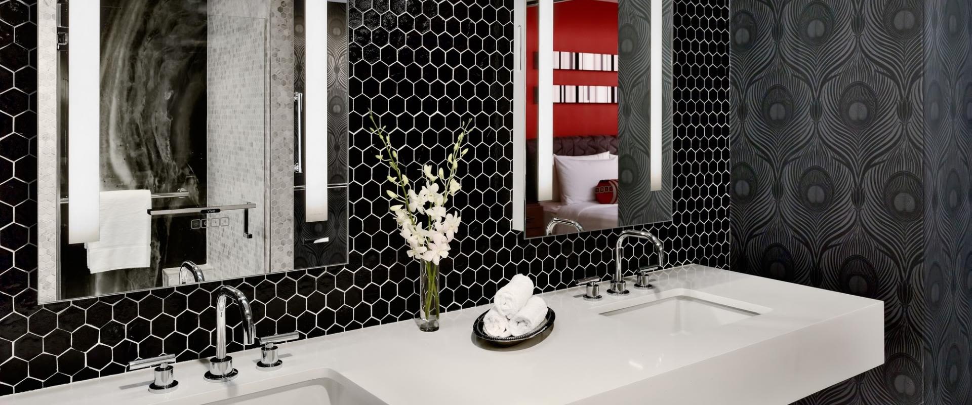 Presidential Suite Bathroom