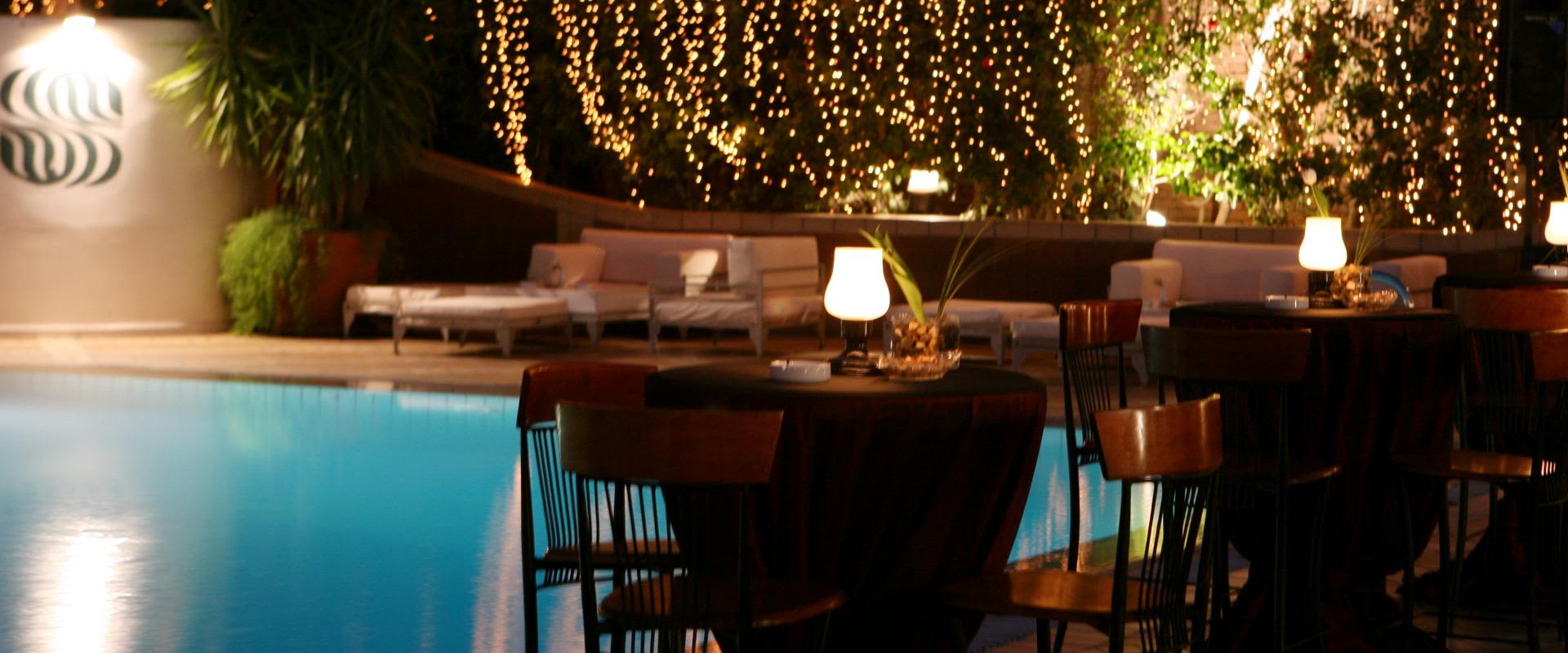 Pool and Bar Lounge
