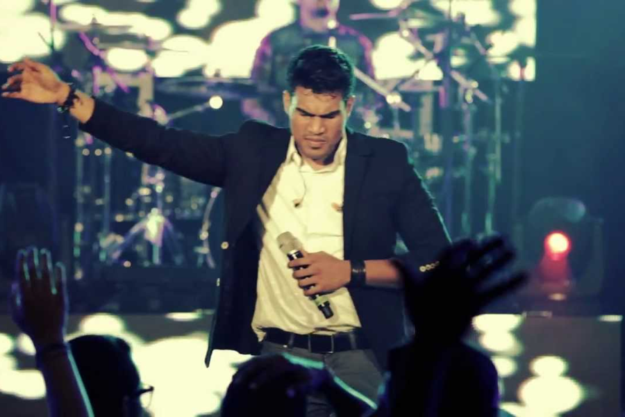 BARAK Tour Fuego & Poder Soon Ticket