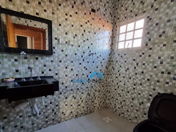 Casa com 2 dormitórios - Vila Carvalho