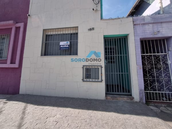 Sobrado espaçoso - Vila Assis