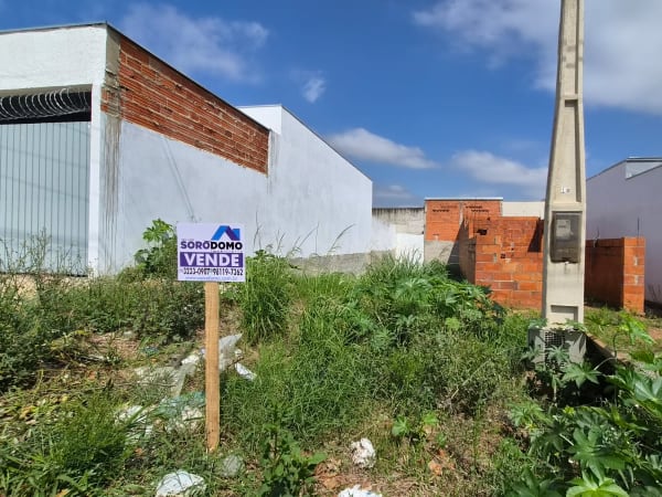 Terreno 125m² plano