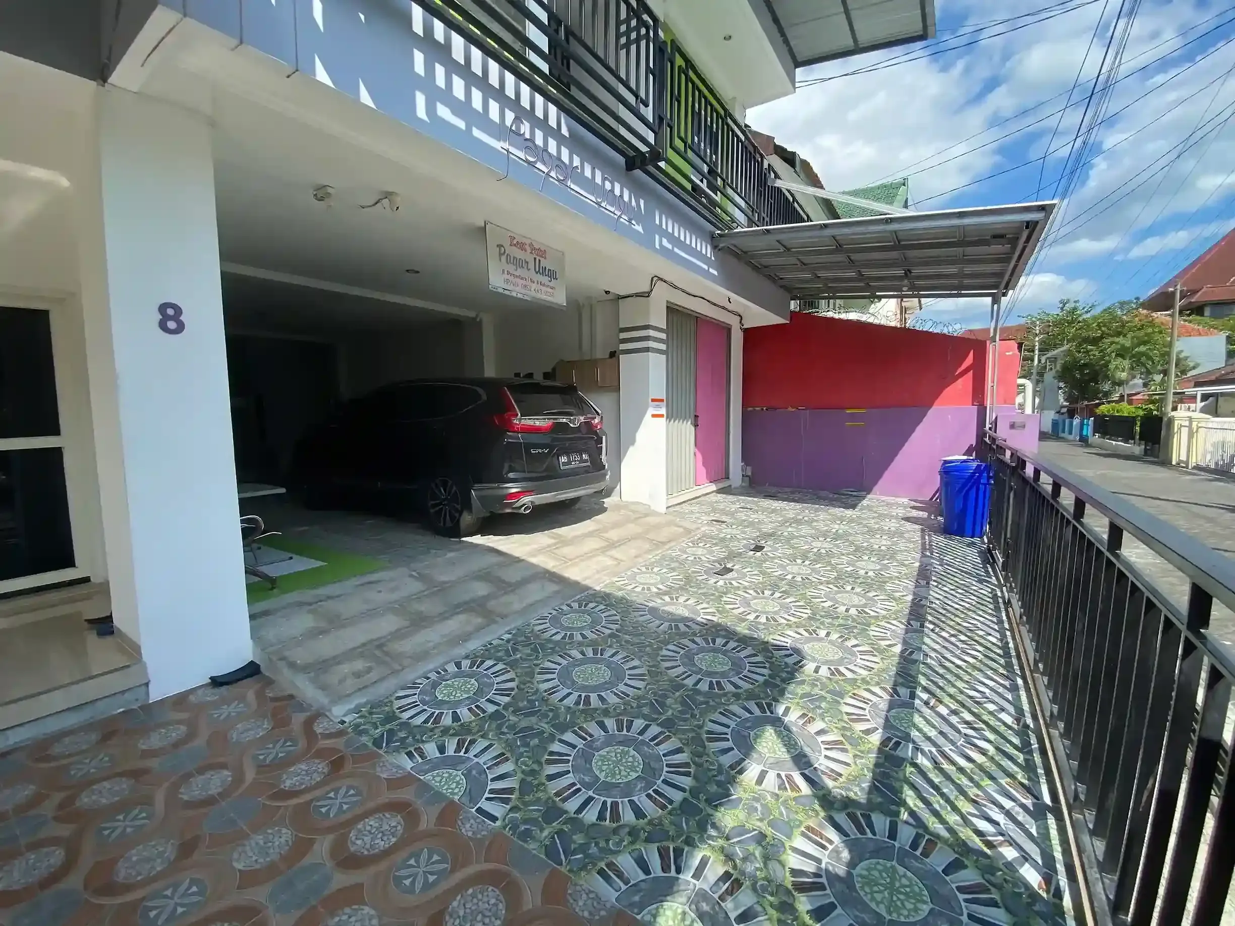 Parkir Mobil & Motor