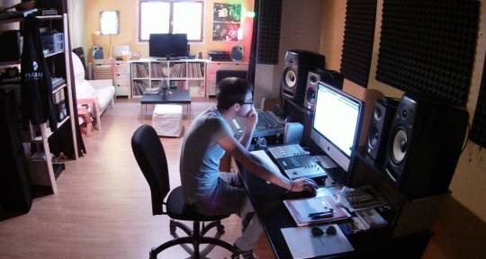 recording & mixing studio  - A&V Recording Studio