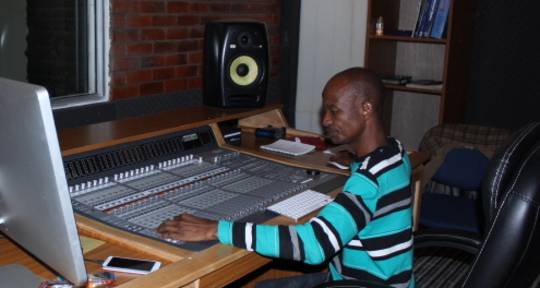 Recording, Mixing Engineer - Ewangan Studio Production
