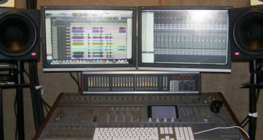 Recording Mixing Studio - Greg Hobson