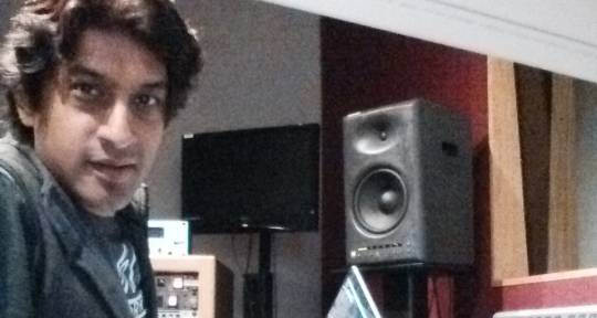 Composer,Producer Mix engineer - Nikhil "Niks" Kumar