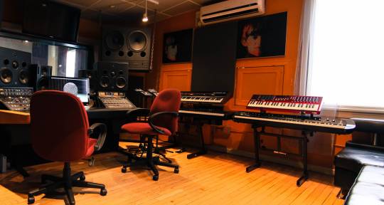 Recording and Rehearsal Studio - Smash Studios